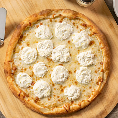 Top white pizza